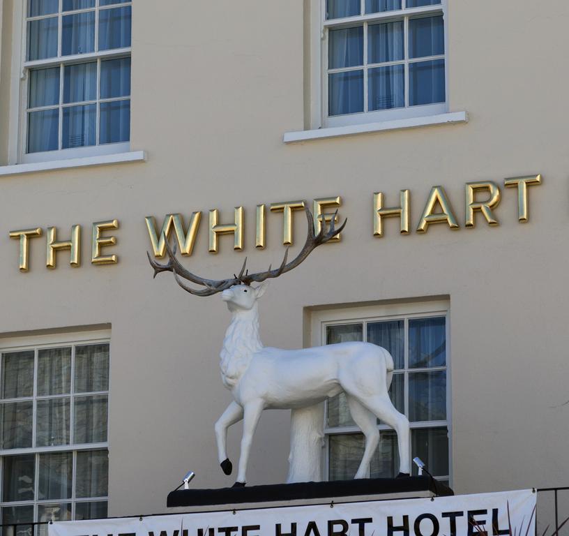 אוקהמפטון The White Hart Hotel Wetherspoon מראה חיצוני תמונה
